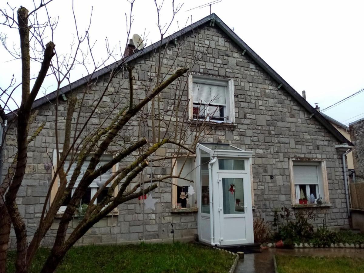 Apartament Phyloxenia Givet Zewnętrze zdjęcie