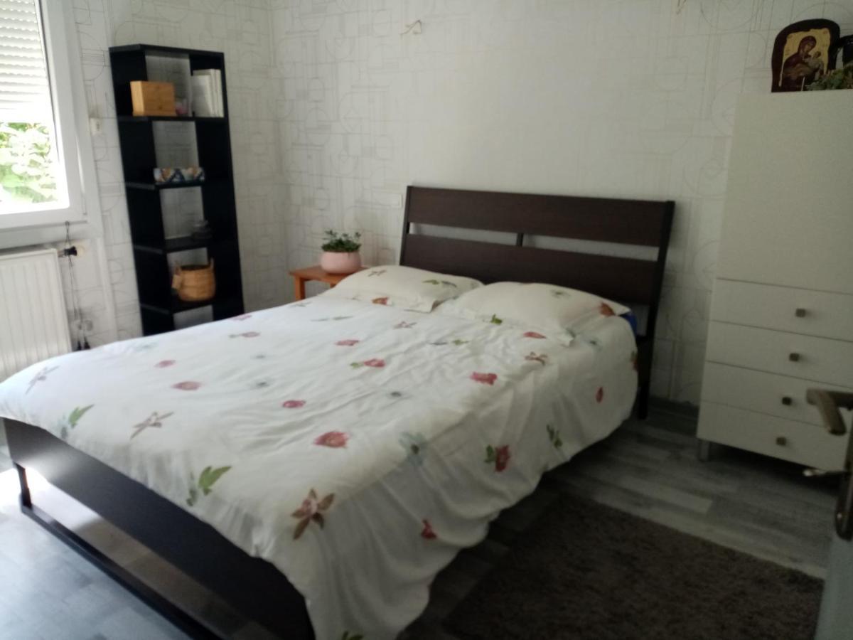 Apartament Phyloxenia Givet Zewnętrze zdjęcie